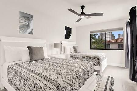 New 4Br W Pool Walk To Las Olas 5Mins To Beach Villa Fort Lauderdale Kültér fotó